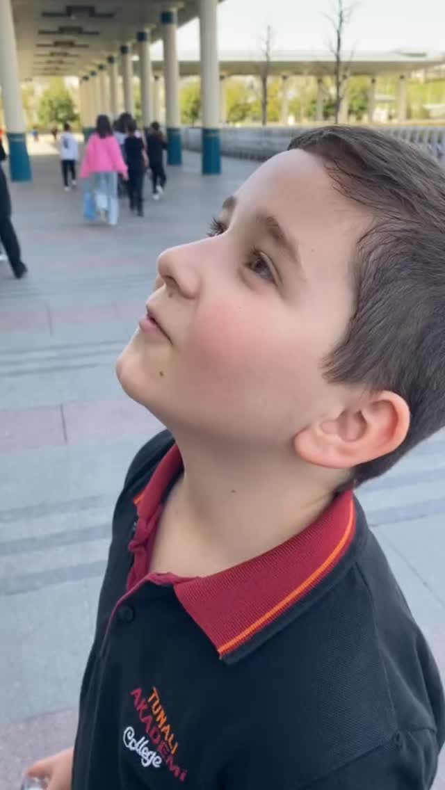 Our trip to the library ✌🏻

#library #rules #ilkokul #ankara #eğitim